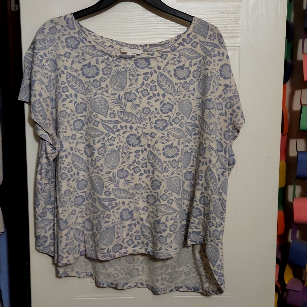 Blue and white blouse Large